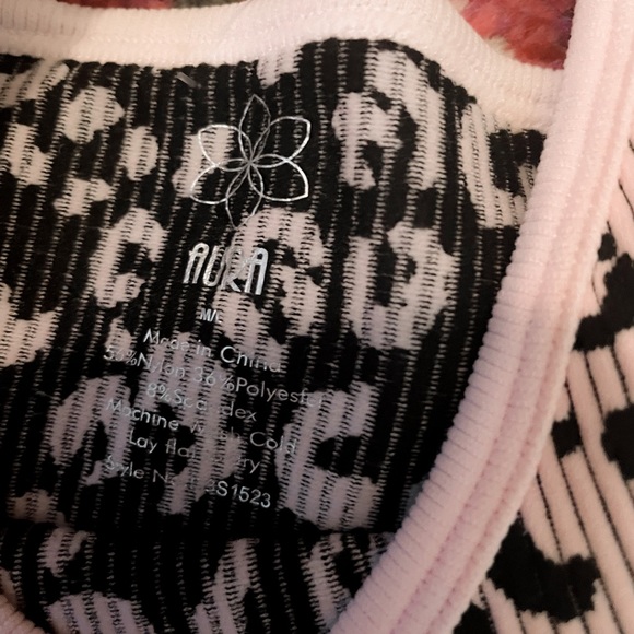 Pink Cheetah Ribbed Bodysuit - Picture 2 of 2